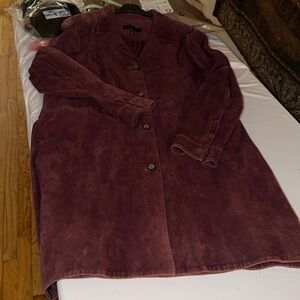 Siena Studio Woman’s size XL wine , purplish red suede Trench Coat